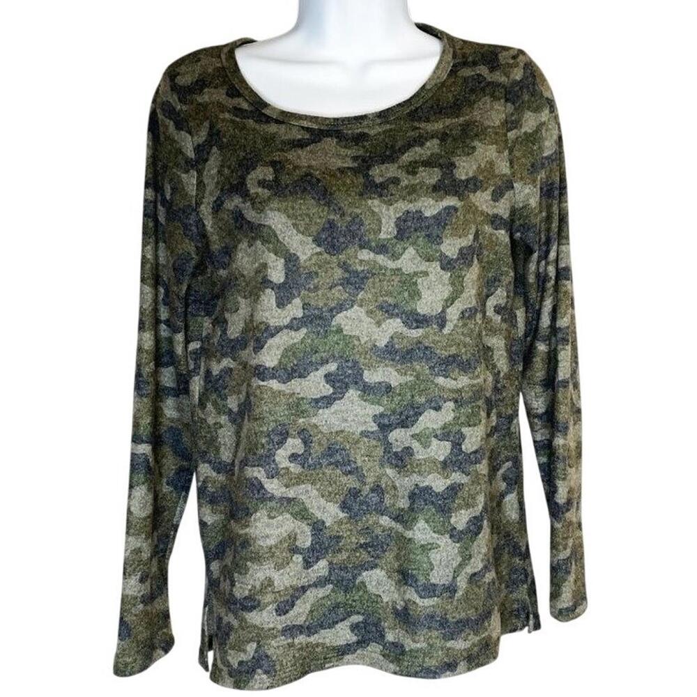Alexander Jordan Camo Lightweight Pullover Sweater Women's Small Camouflage‎